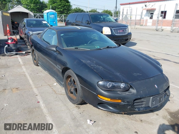 2002 Chevrolet Camaro Z28 z VIN 2G1FP22G022134223, wystawiony jako IAAI lot #42271773 z przebiegiem 125 164 mil mil oraz . Historia ofert i sprzedaży dostępna na DreamBid. Obrazek 1.