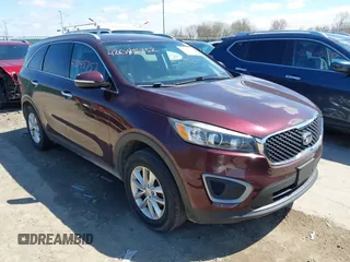 2017 Kia Sorento LX with VIN 5XYPG4A34HG192880, listed as a IAAI auction lot 42045752 with 150,772 mi miles. Bid and sale history available at carsss.com. Image 1.
