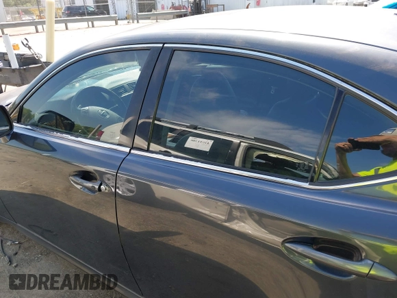 2008 Lexus IS 350 с VIN JTHBE262285019919, выставлен на аукционе IAAI как лот 42032698 с пробегом 238 525 миль миль и . История ставок и продаж доступна на DreamBid. Изображение 14.