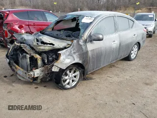 2012 Nissan Versa SL with VIN 3N1CN7AP2CL811697, listed as a IAAI auction lot 41813804 with 1 mi miles. Bid and sale history available at carsss.com. Image 2.