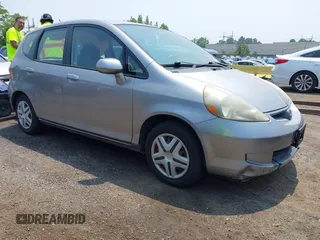 2007 Honda Fit z VIN JHMGD38487S008968, wystawiony jako IAAI lot #42436888 z przebiegiem 124 878 mil mil oraz . Historia ofert i sprzedaży dostępna na DreamBid. Obrazek 1.