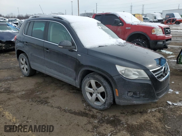 2010 Volkswagen Tiguan SEL with VIN WVGBV7AX9AW515233, listed as a Copart auction lot 45520355 with 140,946 mi miles and Clean Title. Bid and sale history available at DreamBid. Image 4.