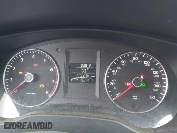 2012 Volkswagen Jetta SE with VIN 3VWDX7AJ3CM394606, listed as a IAAI auction lot 41938597 with 179,316 mi miles and . Bid and sale history available at DreamBid. Image 7.