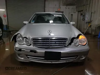 2005 Mercedes-Benz C 240 with VIN WDBRF81J65F678895, listed as a Copart auction lot 48112075 with 71,060 mi miles and Salvage Title. Bid and sale history available at DreamBid. Image 5.