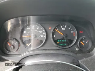 2011 Jeep Patriot Latitude with VIN 1J4NT1GBXBD178336, listed as a Copart auction lot 56512915 with 183,036 mi miles and Clean Title. Bid and sale history available at DreamBid. Image 9.