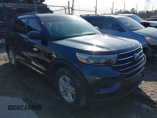 2022 Ford Explorer XLT z VIN 1FMSK7DH8NGB75800, wystawiony jako IAAI lot #41581992 z przebiegiem 26 692 mil mil oraz . Historia ofert i sprzedaży dostępna na DreamBid. Obrazek 1.