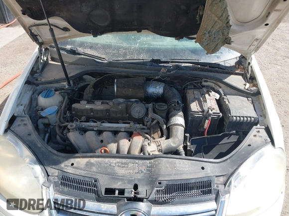 2006 Volkswagen Jetta 2.5L z VIN 3VWSF71K76M788634, wystawiony jako IAAI lot #41789391 z przebiegiem 180 683 mil mil oraz . Historia ofert i sprzedaży dostępna na DreamBid. Obrazek 10.