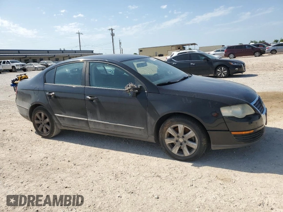 2007 Volkswagen Passat with VIN WVWJK73CX7P065789, listed as a Copart auction lot 56332135 with 137,400 mi miles and Salvage title. Bid and sale history available at DreamBid. Image 4.