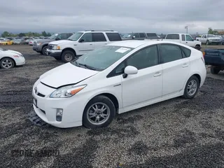 2011 Toyota Prius I with VIN JTDKN3DU8B5371440, listed as a IAAI auction lot 42097626 with 169,609 mi miles. Bid and sale history available at carsss.com. Image 17.