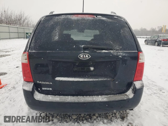 2010 Kia Sedona LX with VIN KNDMG4C30A6346610, listed as a Copart auction lot 86540934 with 194,832 mi miles and Salvage Title. Bid and sale history available at carsss.com. Image 6.