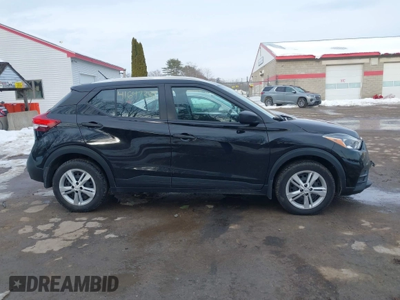 2019 Nissan Kicks S with VIN 3N1CP5CU5KL506517, listed as a IAAI auction lot 41647331 with 48,173 mi miles and . Bid and sale history available at carsss.com. Image 13.