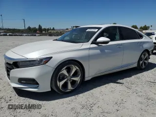 2018 Honda Accord Touring with VIN 1HGCV1F92JA068646, listed as a Copart auction lot 62952255 with 151,728 mi miles and Salvage title. Bid and sale history available at DreamBid. Image 1.