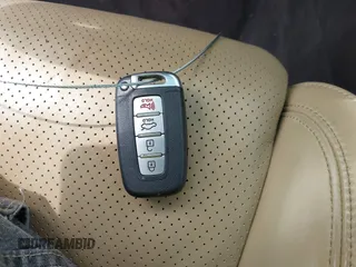 2012 Hyundai Azera z VIN KMHFH4JG2CA174846, wystawiony jako IAAI lot #42477082 z przebiegiem 73 371 mil mil oraz . Historia ofert i sprzedaży dostępna na DreamBid. Obrazek 11.