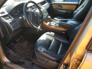 2006 Land Rover Range Rover Sport HSE z VIN SALSF25416A908144, wystawiony jako Copart lot #53810315 z przebiegiem 141 399 mil mil oraz Szkoda całkowita • Salvage title. Historia ofert i sprzedaży dostępna na DreamBid. Obrazek 7.
