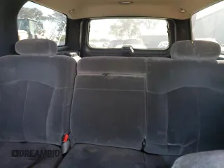 2002 Chevrolet Suburban LT with VIN 3GNEC16T62G229826, listed as a Copart auction lot 76776004 with 285,702 mi miles and Salvage Title. Bid and sale history available at carsss.com. Image 10.
