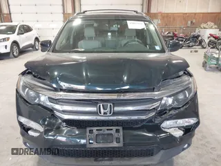 2016 Honda Pilot EX-L with VIN 5FNYF6H58GB045476, listed as a IAAI auction lot 42062966 with 102,290 mi miles. Bid and sale history available at carsss.com. Image 12.