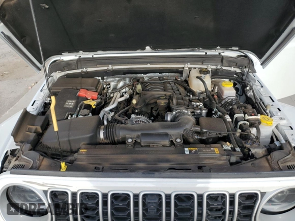 2024 Jeep Wrangler Sahara z VIN 1C4PJXEG8RW264328, wystawiony jako Copart lot #57106615 z przebiegiem 14 890 mil mil oraz Szkoda całkowita • Salvage title. Historia ofert i sprzedaży dostępna na DreamBid. Obrazek 12.