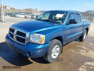 2006 Dodge Dakota SLT with VIN 1D7HW48N46S630213, listed as a IAAI auction lot 41769981 with 90,544 mi miles. Bid and sale history available at carsss.com. Image 18.