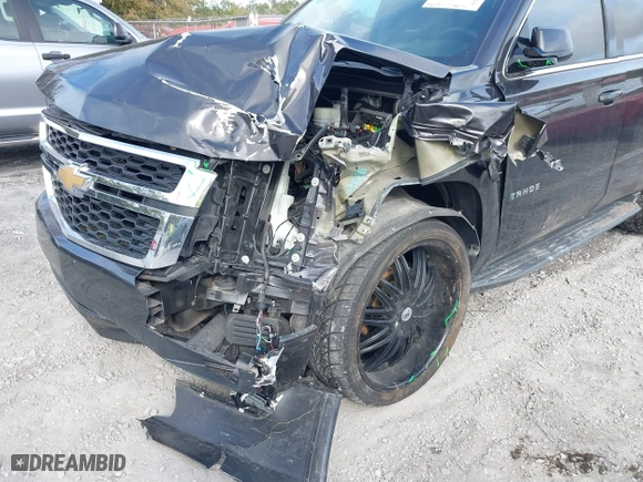2018 Chevrolet Tahoe LT with VIN 1GNSCBKCXJR256508, listed as a IAAI auction lot 41472837 with 92,203 mi miles. Bid and sale history available at carsss.com. Image 6.