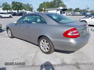 2003 Mercedes-Benz CLK 3.2L with VIN WDBTJ65J03F058723, listed as a IAAI auction lot 42083820 with Not Provided miles. Bid and sale history available at carsss.com. Image 3.