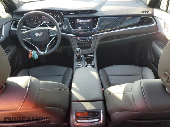 2024 Cadillac XT6 FWD Premium Luxury with VIN 1GYKPCRSXRZ727207, listed as a Copart auction lot 81742394 with 5,733 mi miles and Salvage Title. Bid and sale history available at carsss.com. Image 8.