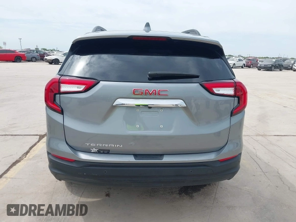2024 GMC Terrain SLE z VIN 3GKALMEG7RL263549, wystawiony jako IAAI lot #42055302 z przebiegiem 8 023 mil mil oraz . Historia ofert i sprzedaży dostępna na DreamBid. Obrazek 17.