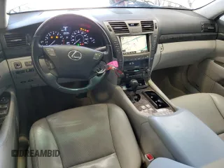2009 Lexus LS 460 L with VIN JTHGL46FX95033756, listed as a Copart auction lot 68639234 with 109,132 mi miles and Salvage title. Bid and sale history available at DreamBid. Image 8.