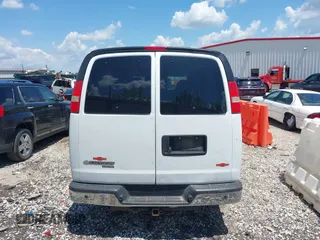 2013 Chevrolet Express Passenger LT with VIN 1GAZG1FG2D1172293, listed as a IAAI auction lot 42207624 with 250,537 mi miles and . Bid and sale history available at DreamBid. Image 16.