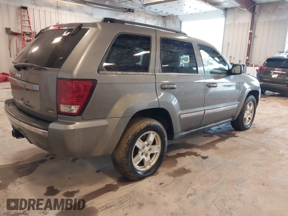 2007 Jeep Grand Cherokee Limited with VIN 1J8HR58P57C571251, listed as a IAAI auction lot 42306177 with 208,099 mi miles and . Bid and sale history available at DreamBid. Image 4.