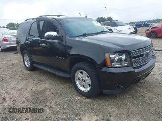 2008 Chevrolet Tahoe 1LT with VIN 1GNFC13058R255986, listed as a IAAI auction lot 42531971 with 208,660 mi miles and . Bid and sale history available at DreamBid. Image 1.