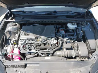 2025 Toyota Camry LE z VIN 4T1DAACK7SU531768, wystawiony jako IAAI lot #42187559 z przebiegiem 26 348 mil mil oraz . Historia ofert i sprzedaży dostępna na DreamBid. Obrazek 10.