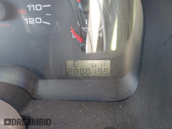 2005 Ford F-150 XLT with VIN 1FTPW12585FA54825, listed as a IAAI auction lot 41662210 with 288,819 mi miles. Bid and sale history available at carsss.com. Image 15.