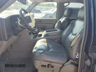 2004 Chevrolet Tahoe LT with VIN 1GNEC13ZX4J304070, listed as a Copart auction lot 59779655 with 123,241 mi miles and Salvage title. Bid and sale history available at DreamBid. Image 7.
