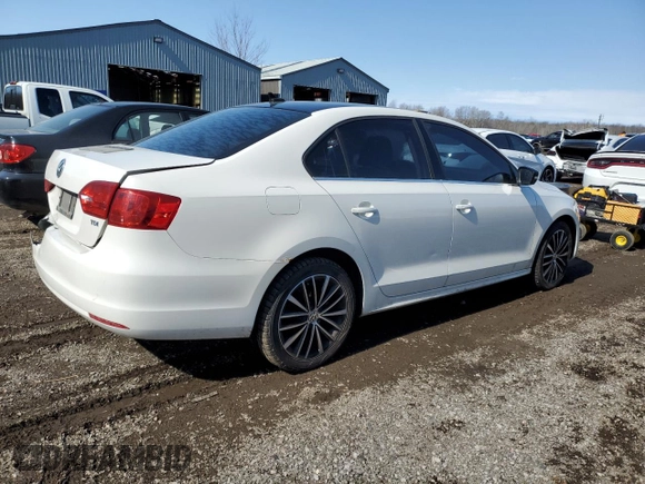 2013 Volkswagen Jetta TDI w/Premium/Nav with VIN 3VWLL7AJ0DM452664, listed as a Copart auction lot 48154995 with 141,225 mi miles and Clean title. Bid and sale history available at DreamBid. Image 3.