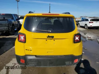 2018 Jeep Renegade Sport with VIN ZACCJBAB5JPH67893, listed as a Copart auction lot 42351905 with 44,358 mi miles and Salvage Title. Bid and sale history available at DreamBid. Image 6.
