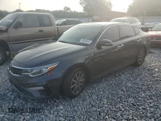 2019 Kia Optima LX z VIN 5XXGT4L31KG299924, wystawiony jako Copart lot #58696615 z przebiegiem 102 110 mil mil oraz Szkoda całkowita • Salvage title. Historia ofert i sprzedaży dostępna na DreamBid. Obrazek 1.