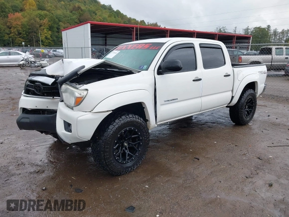 2014 Toyota Tacoma with VIN 3TMLU4EN9EM140999, listed as a IAAI auction lot 37765514 with 168,875 mi miles. Bid and sale history available at carsss.com. Image 17.