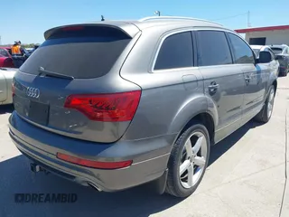 2011 Audi Q7 S line with VIN WA1DGAFE2BD004546, listed as a IAAI auction lot 41857382 with 163,493 mi miles and . Bid and sale history available at DreamBid. Image 4.