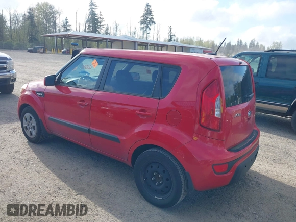 2013 Kia Soul with VIN KNDJT2A58D7612851, listed as a IAAI auction lot 42036713 with 188,886 mi miles. Bid and sale history available at carsss.com. Image 3.