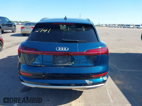 2019 Audi e-tron Prestige with VIN WA1VABGE0KB009718, listed as a IAAI auction lot 42336983 with 54,871 mi miles and . Bid and sale history available at DreamBid. Image 17.
