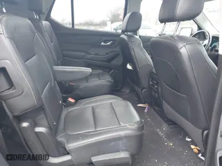 2019 Chevrolet Traverse LT Leather with VIN 1GNEVHKW1KJ155412, listed as a IAAI auction lot 41136467 with 63,332 mi miles. Bid and sale history available at carsss.com. Image 8.