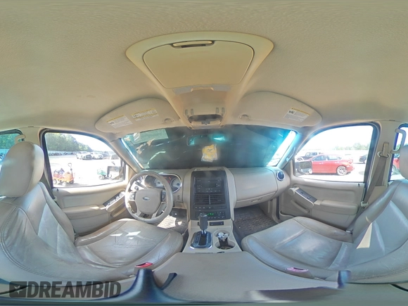 2007 Ford Explorer Sport Trac Limited с VIN 1FMEU33877UA08463, выставлен на аукционе Copart как лот 63105285 с пробегом 302 142 миль миль и Списание • Salvage title. История ставок и продаж доступна на DreamBid. Изображение 14.