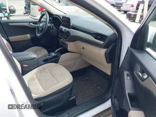 2020 Ford Escape SE with VIN 1FMCU9G67LUA79806, listed as a IAAI auction lot 42560963 with 103,070 mi miles and . Bid and sale history available at DreamBid. Image 5.