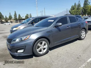 2015 Kia Optima LX z VIN KNAGM4A77F5629558, wystawiony jako Copart lot #55863825 z przebiegiem 143 620 mil mil oraz Szkoda całkowita • Salvage title. Historia ofert i sprzedaży dostępna na DreamBid. Obrazek 1.