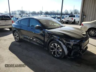 2022 Ford Mustang Mach-E Premium with VIN 3FMTK3SU1NMA43576, listed as a Copart auction lot 48237545 with 28,177 mi miles and Salvage Title. Bid and sale history available at DreamBid. Image 4.