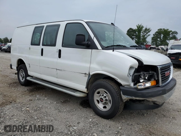 2024 GMC Savana Cargo z VIN 1GTW7AFP6R1163940, wystawiony jako Copart lot #59626435 z przebiegiem 16 183 mil mil oraz Czysty tytuł • Clean title. Historia ofert i sprzedaży dostępna na DreamBid. Obrazek 4.