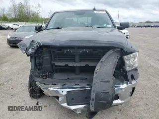 2017 Ram 1500 Big Horn z VIN 3C6RR7LT9HG593822, wystawiony jako Copart lot #56394365 z przebiegiem 105 775 mil mil oraz Szkoda całkowita • Salvage title. Historia ofert i sprzedaży dostępna na DreamBid. Obrazek 5.