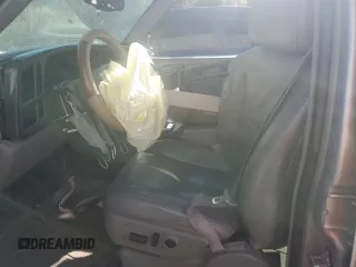 2005 GMC Yukon Denali z VIN 1GKEK63U35J228887, wystawiony jako Copart lot #68141304 z przebiegiem 238 024 mil mil oraz Szkoda całkowita • Salvage title. Historia ofert i sprzedaży dostępna na DreamBid. Obrazek 7.