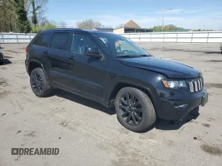 2017 Jeep Grand Cherokee Altitude z VIN 1C4RJFAGXHC828795, wystawiony jako Copart lot #53865265 z przebiegiem 65 152 mil mil oraz Szkoda całkowita • Salvage title. Historia ofert i sprzedaży dostępna na DreamBid. Obrazek 4.