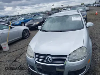 2009 Volkswagen Jetta SE с VIN 3VWPM71K89M342458, выставлен на аукционе IAAI как лот 42269467 с пробегом 186 065 миль миль и . История ставок и продаж доступна на DreamBid. Изображение 13.